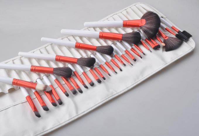 Luxury Face Full Makeup Brush Set With Wooden Handle , ECO Friendly