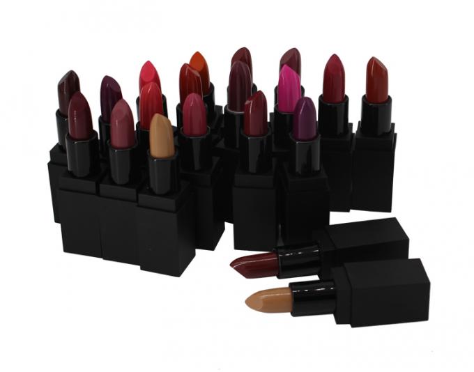 Velvet Long Lasting Matte Lipstick Easy To Makeup For Private Label