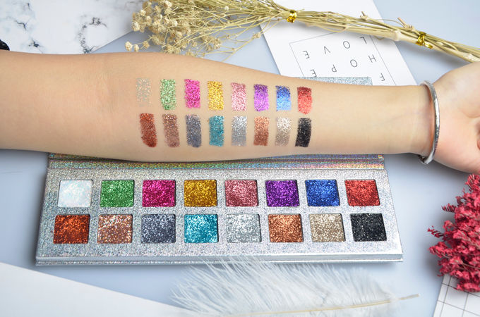 Private Label Glitter Eye Makeup Eyeshadow Palette Waterproof For Any Occasions