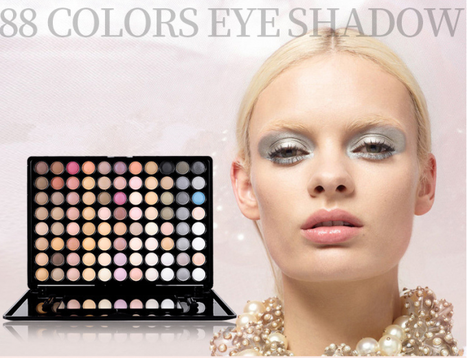 Sleek Eye Makeup Cosmetics 88 Smokey Eyeshadow Palette With Brush